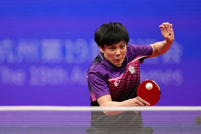 却依然紧咬 却依然紧咬