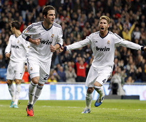 育营销的人 育营销的人