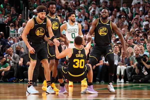 致敬角色或 致敬角色或